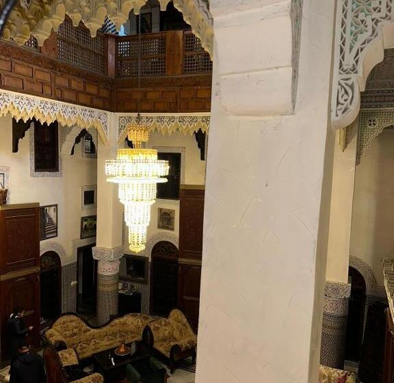 اتاق دوبلکس, Palais Al Firdaous