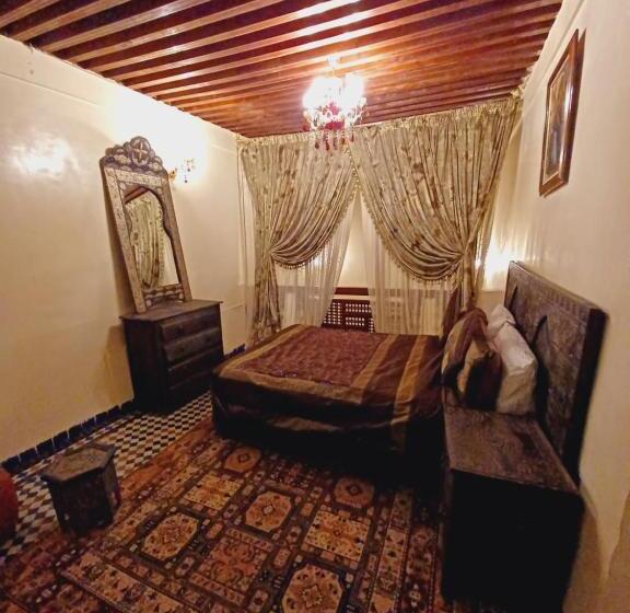 اتاق دوبلکس, Palais Al Firdaous