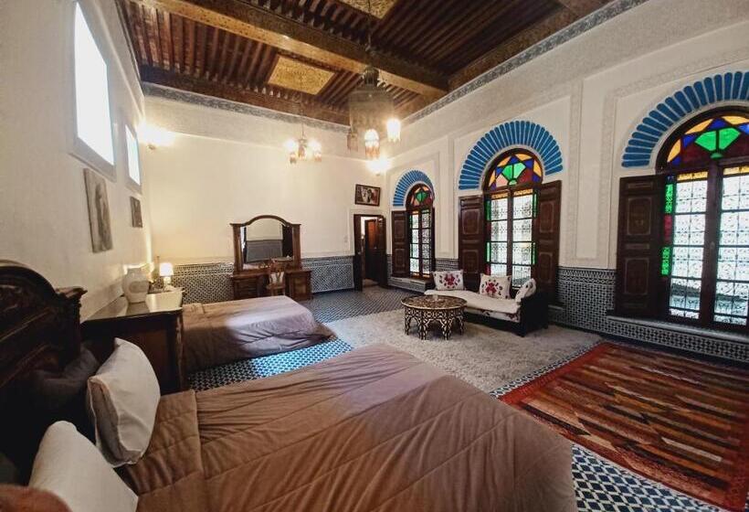 مجموعه ویستا شهر, Palais Al Firdaous
