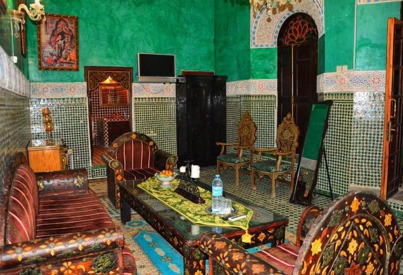 سوئیت رویال, Palais Al Firdaous