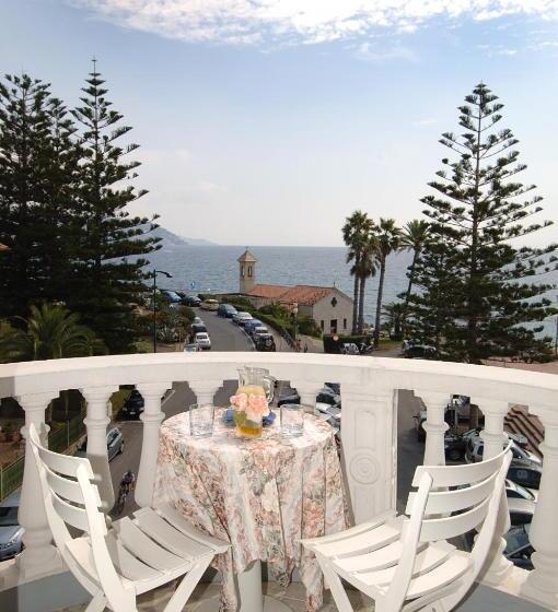 Standard Room with Balcony Side Sea View, Piccolo Lido