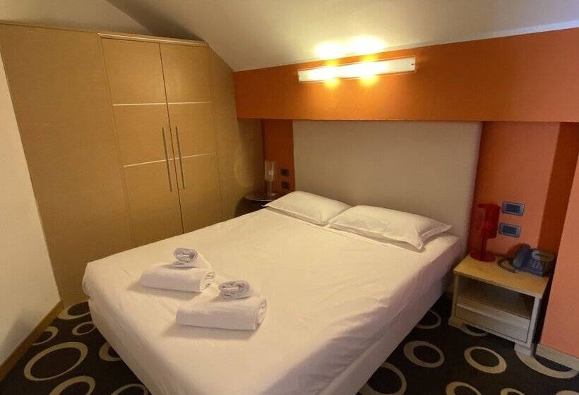 اتاق استاندارد, Hotiday Aparthotel Firenze