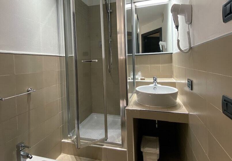 اتاق استاندارد, Hotiday Aparthotel Firenze