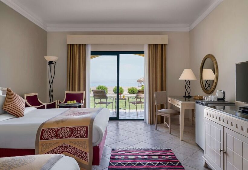 غرفة قياسية مطلّة علي البحر, The Bayview Taba Heights Resort