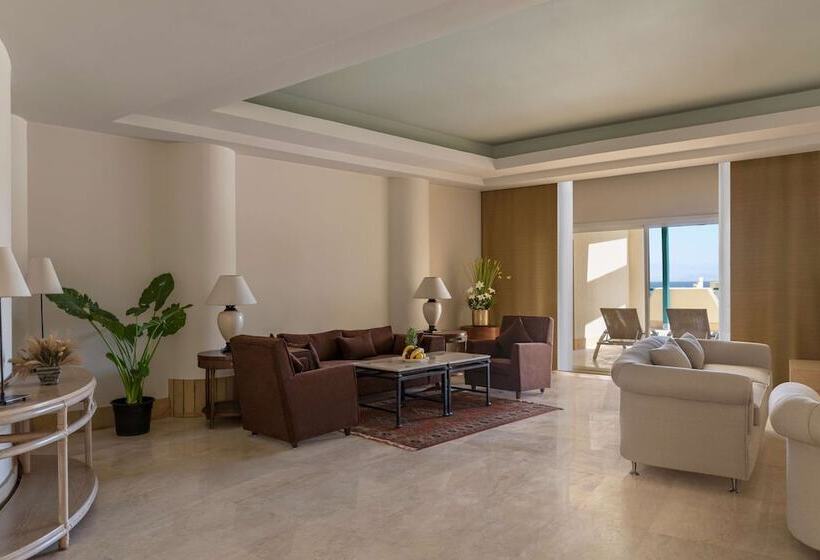 Suite Presidenziale, The Bayview Taba Heights Resort