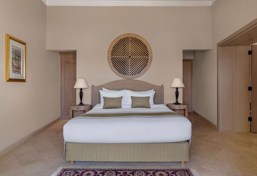 جناح إدارى, The Bayview Taba Heights Resort