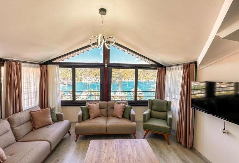 سوئیت با تخت بزرگ, Mykonut Boutique Suites