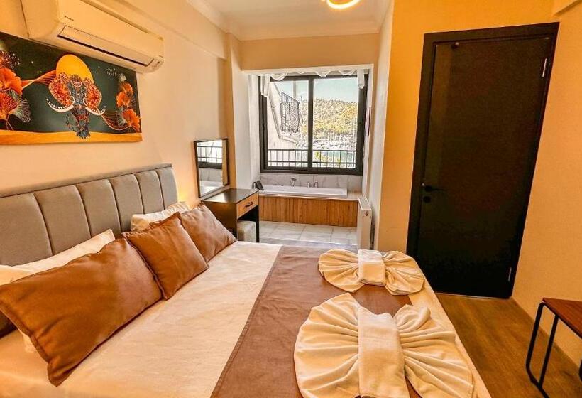سوییت با چشم‌انداز دریا, Mykonut Boutique Suites