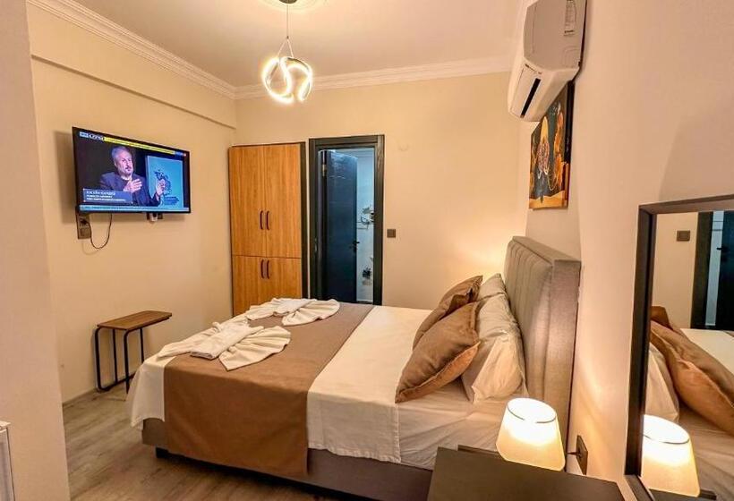 سوییت با چشم‌انداز دریا, Mykonut Boutique Suites