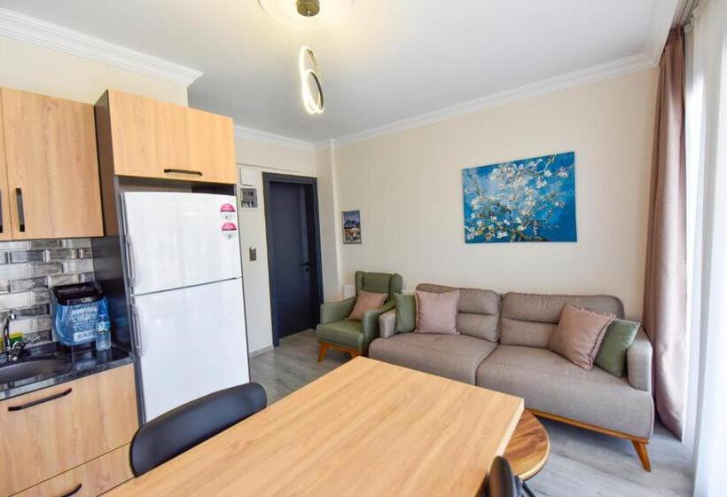 سوییت با چشم‌انداز دریا, Mykonut Boutique Suites