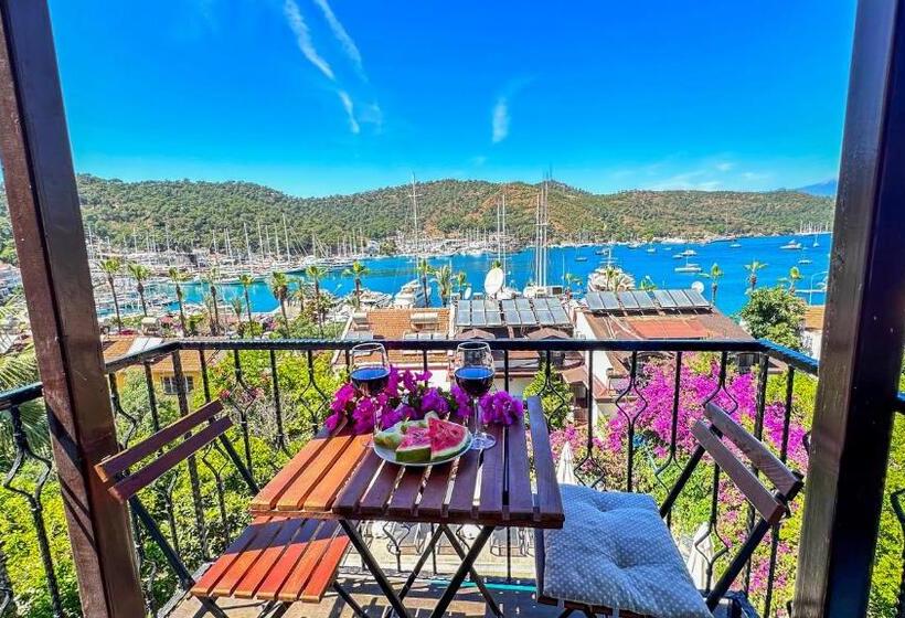 سوییت با چشم‌انداز دریا, Mykonut Boutique Suites