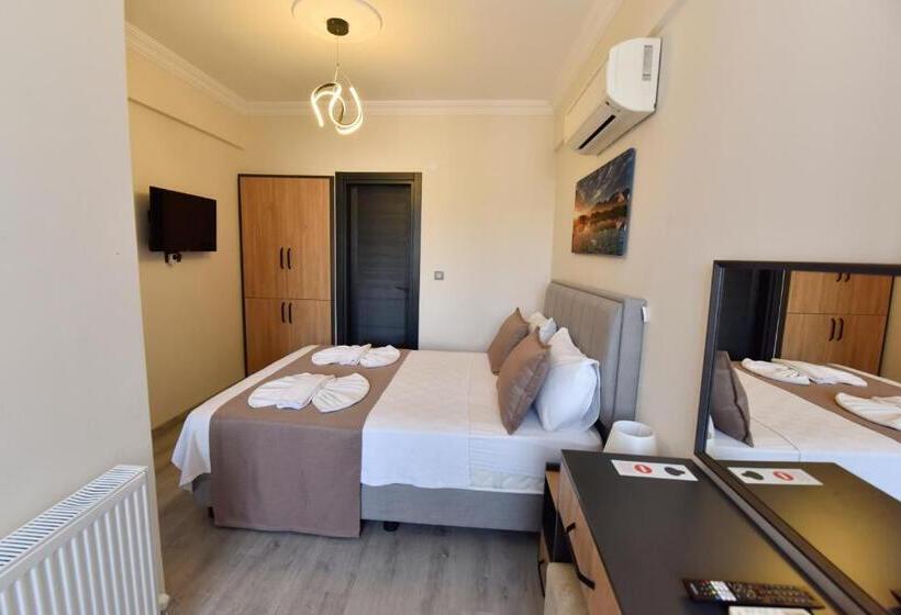 سوییت با چشم‌انداز دریا, Mykonut Boutique Suites