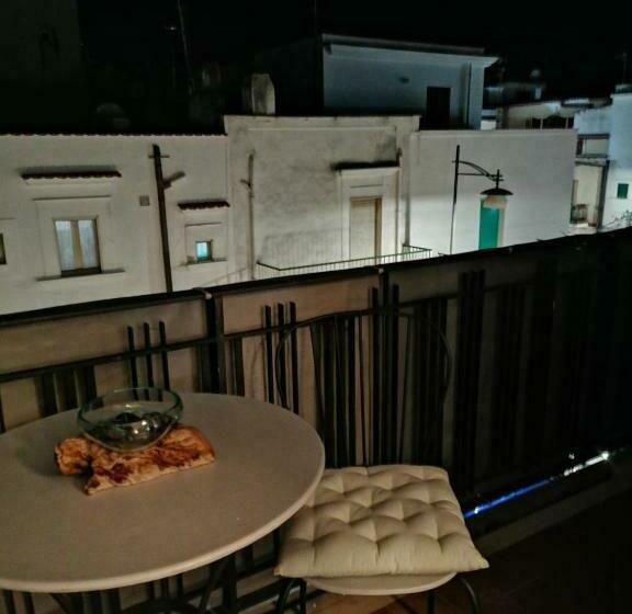 اتاق استاندارد با بالکن, Fiore Bed And Breakfast