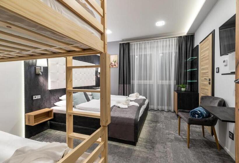 اتاق لوکس خانوادگی, Arany Apartman Miskolc