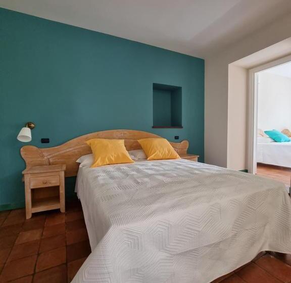 اتاق استاندارد چهار تخته, Casa Fifina Rooms