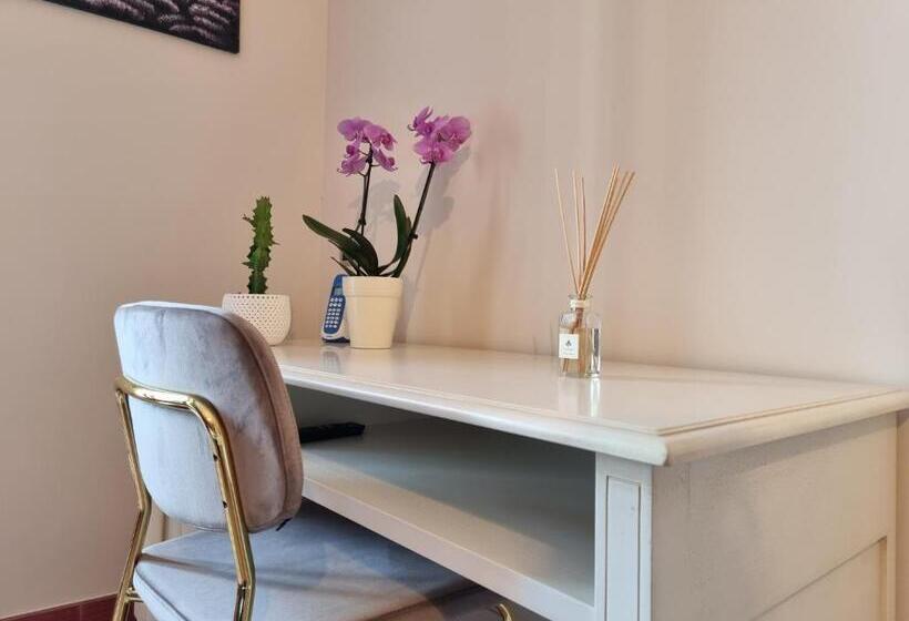 اتاق استاندارد با وان آب گرم, Casa Fifina Rooms