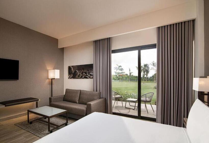اتاق استاندارد با تخت بزرگ, Ac Hotel By Marriott Punta Cana