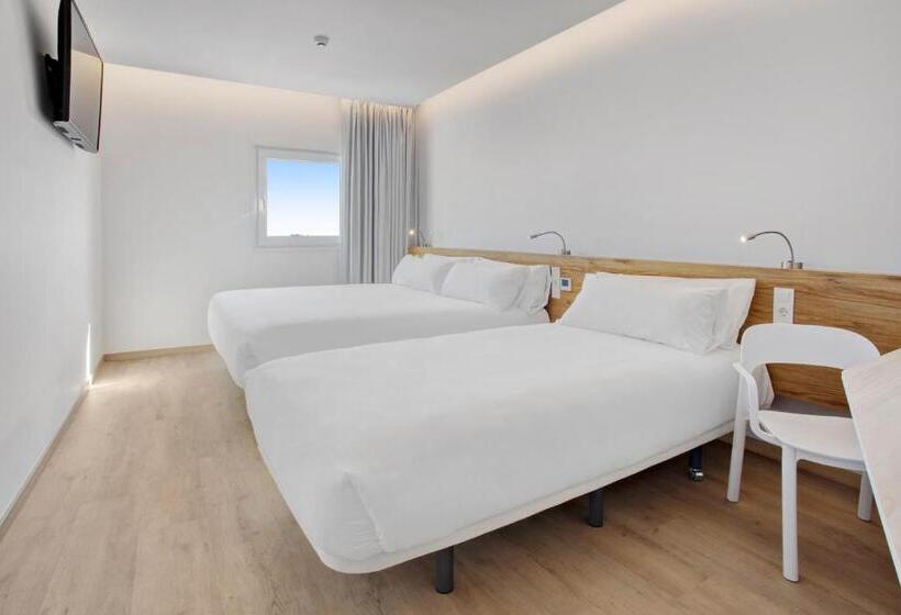 اتاق خانوادگی, B&b Hotel Porto Expo Aeroporto