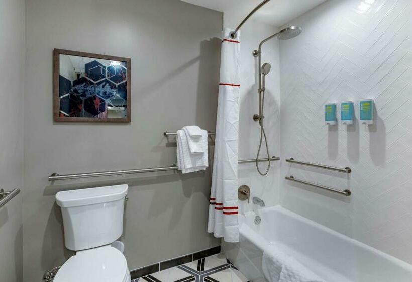 اتاق استاندارد با تخت بزرگ برای معلولان, Vīb Hotel By Best Western Phoenix   Tempe