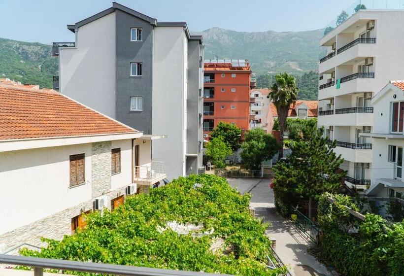 اتاق لوکس, Guest House Buskovic