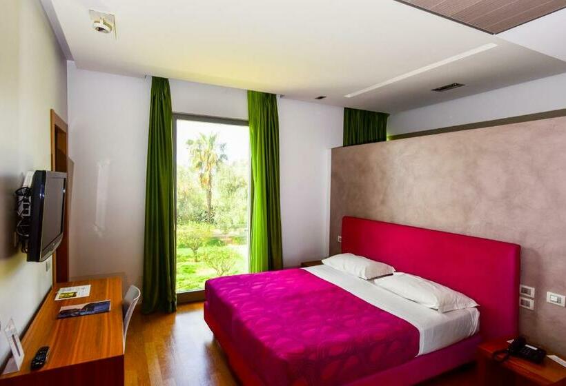 اتاق استاندارد, Arthotel & Park Lecce