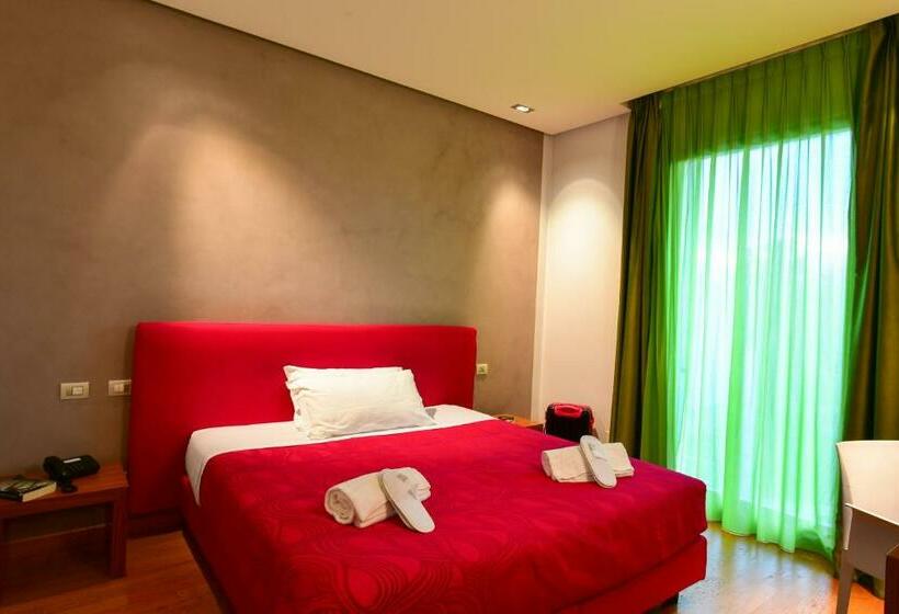 اتاق سوپریور, Arthotel & Park Lecce