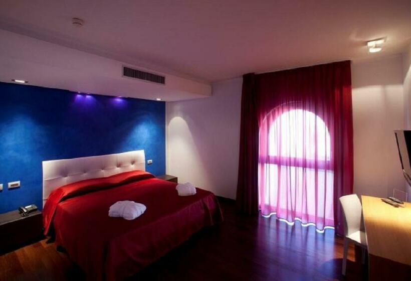 سوییت, Arthotel & Park Lecce