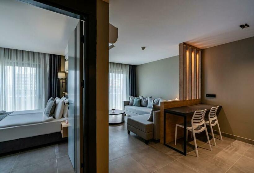 Junior Suite Widok Morze, Green Garden Resort & Spa