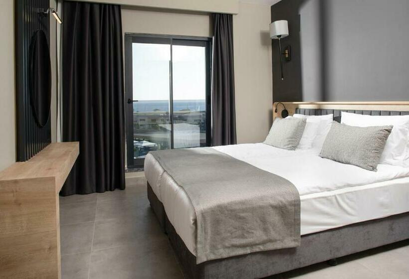 家庭间, Green Garden Resort & Spa