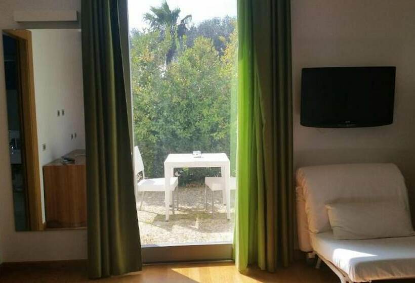 سوییت, Arthotel & Park Lecce