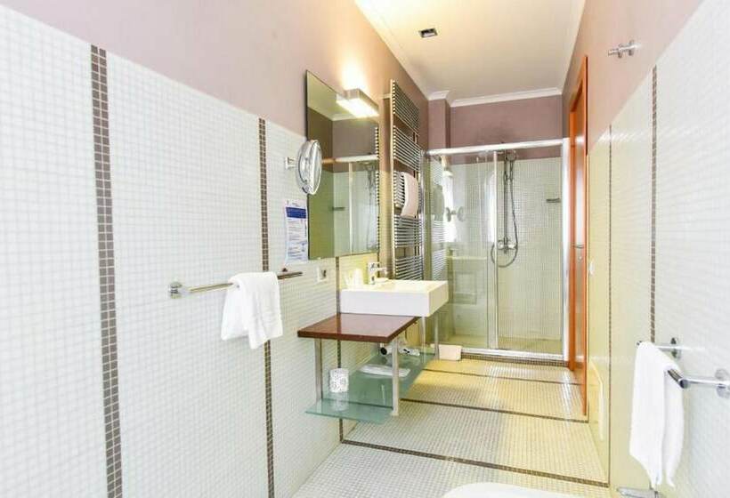 اتاق استاندارد, Arthotel & Park Lecce