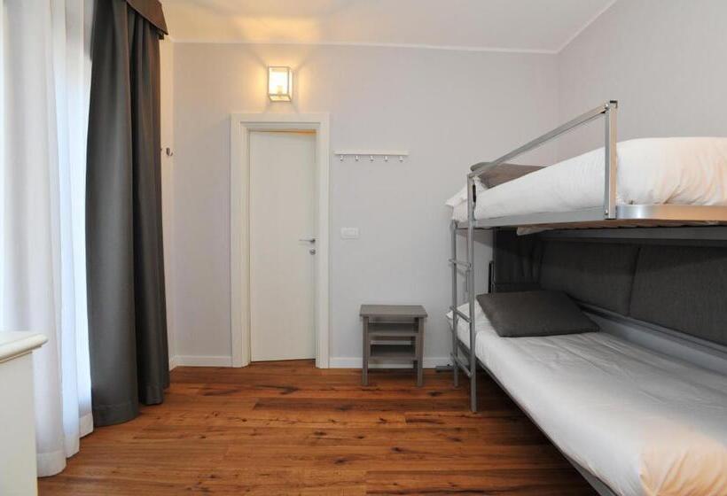 Economy Quadruple Room, Baita Fanti Ski & Bike