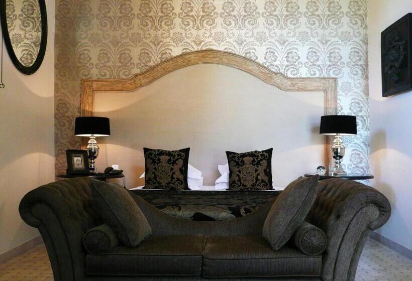 Chambre Standard Lit King Size, Beaumanoir Small Luxury Boutique