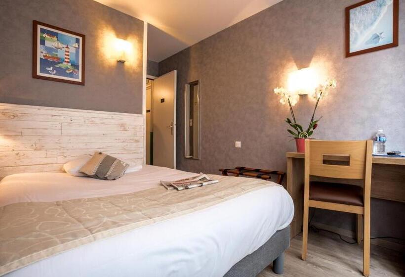 اتاق استاندارد یک نفره, Brit Hotel Des Halles
