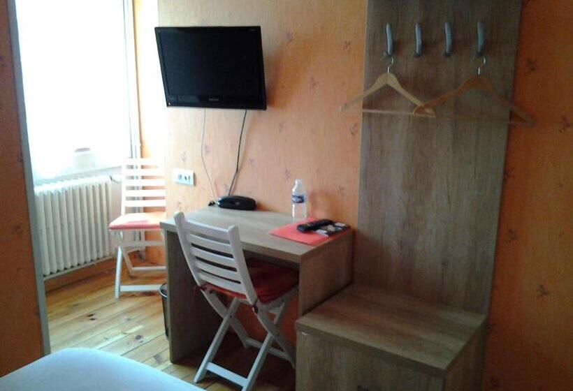 اتاق سوپریور یک تخته, Brit Hotel Des Halles