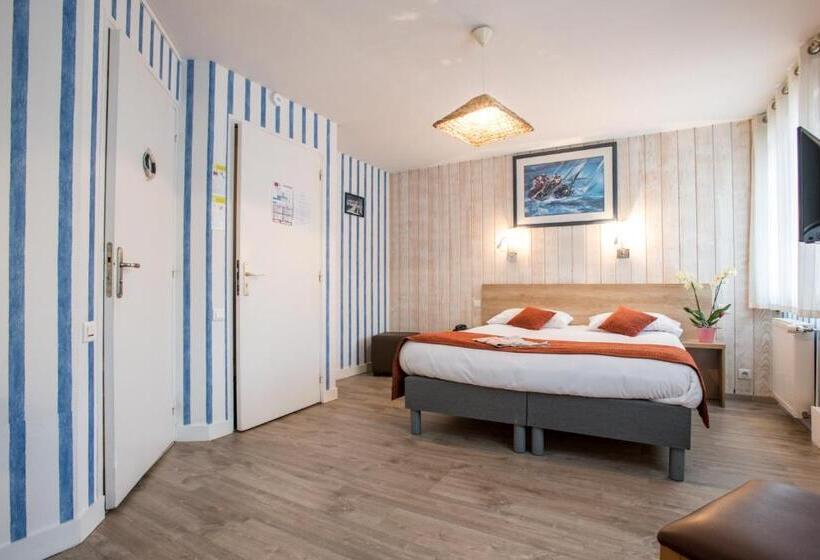 اتاق پرستیژ, Brit Hotel Des Halles