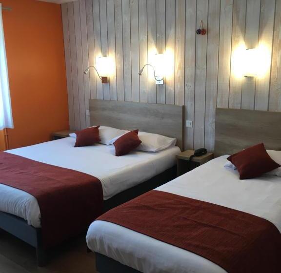 اتاق استاندارد سه نفره, Brit Hotel Des Halles