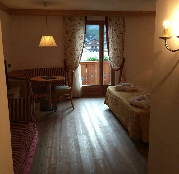 اتاق سوپریور سه تخته, Campiglio Bellavista