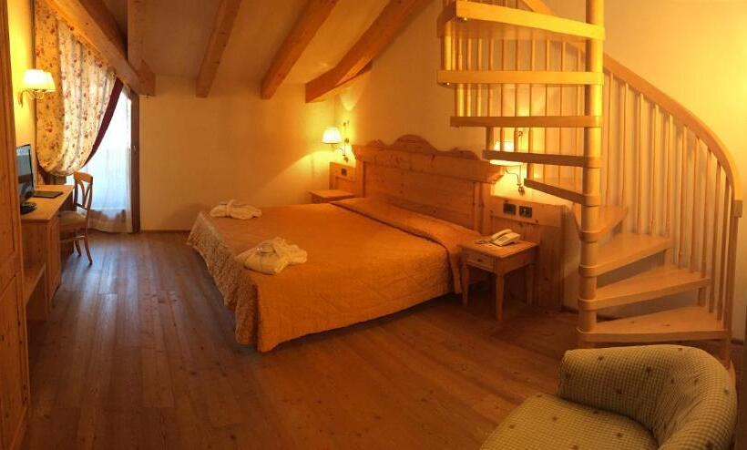 اتاق سوپریور خانوادگی, Campiglio Bellavista