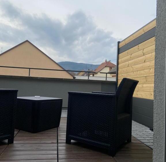 اتاق سوپریور با تخت بزرگ, Colmar Vignes Eguisheim