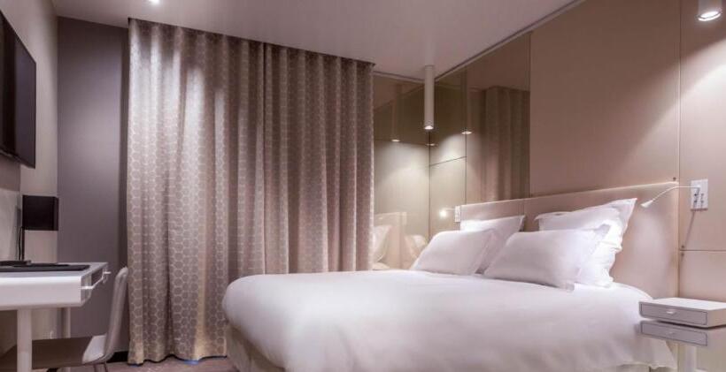 اتاق راحتی, Hôtel Félicien & Spa