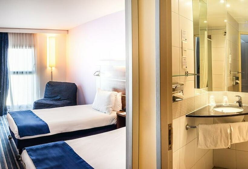 اتاق استاندارد, Holiday Inn Express Marseille Saint Charles