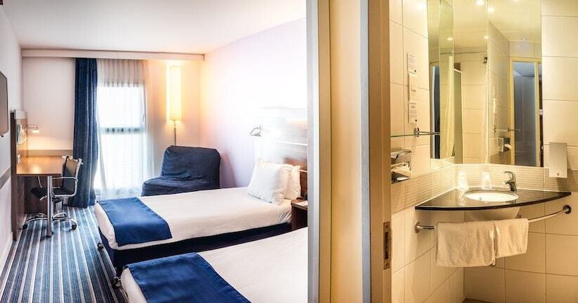 اتاق استاندارد, Holiday Inn Express Marseille Saint Charles, An Ihg