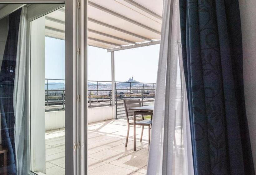 اتاق سوپریور با چشم‌انداز, Holiday Inn Express Marseille Saint Charles, An Ihg