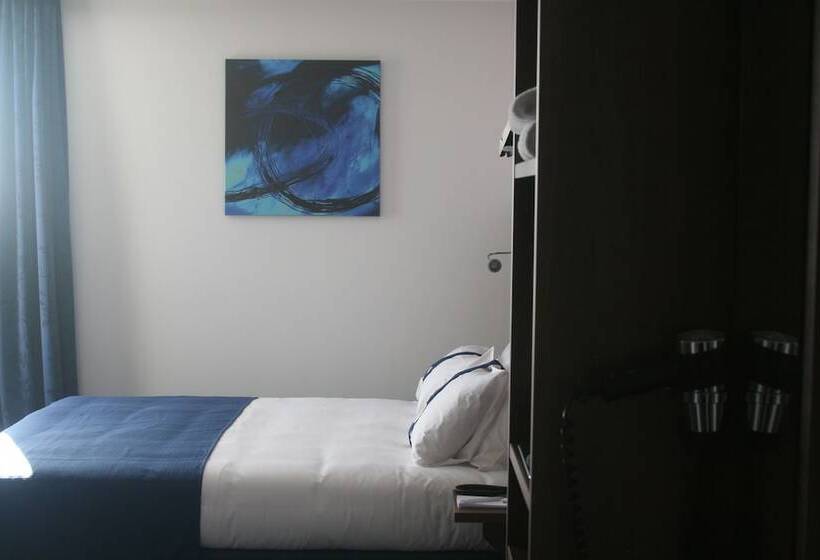اتاق استاندارد با تخت دوبل, Holiday Inn Express Marseille Saint Charles