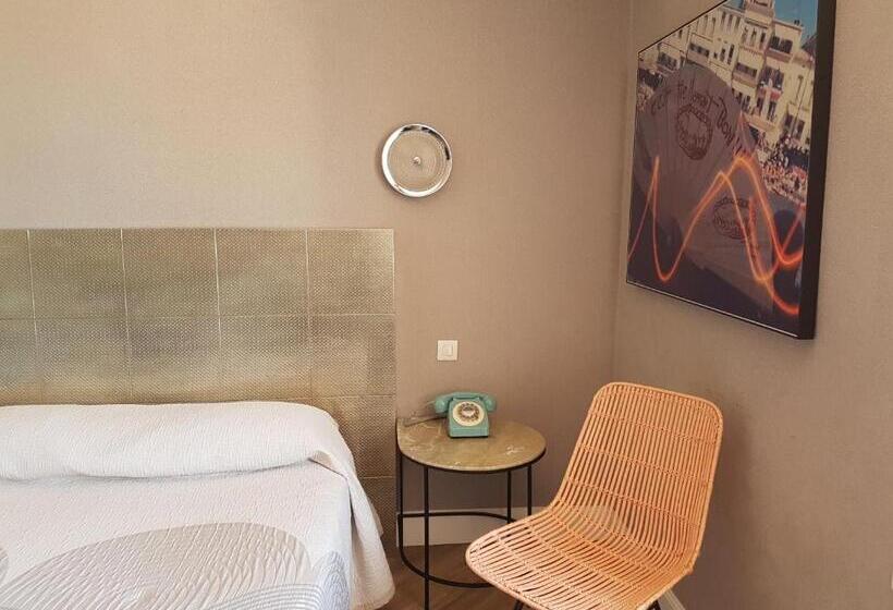 اتاق استاندارد, Hôtel L Orque Bleue