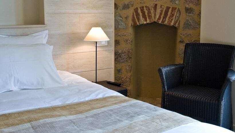 海景套房, Hôtel Les Costans, The Originals Relais