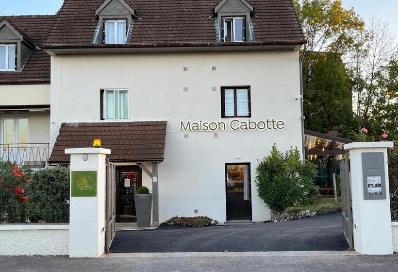 اتاق استاندارد یک نفره, Maison Cabotte