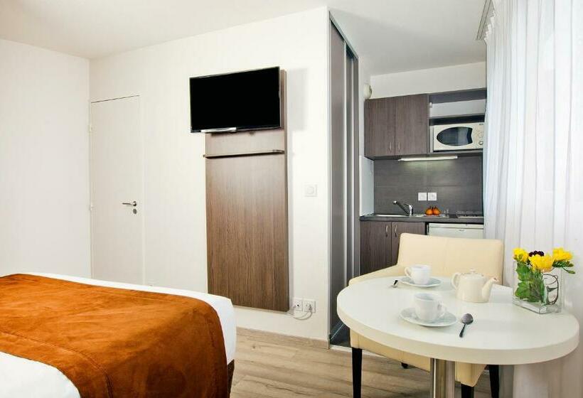 استودیوی استاندارد, Séjours & Affaires Montreuil Saint Mandé