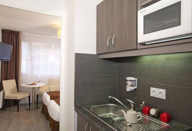استودیوی پریمیوم, Séjours & Affaires Montreuil Saint Mandé